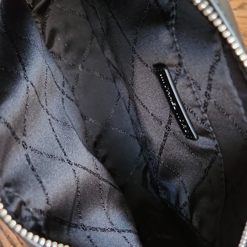 Michael Kors Ombre Signature MK Crossbody with Silver Hardware NWT - Picture 6 of 8